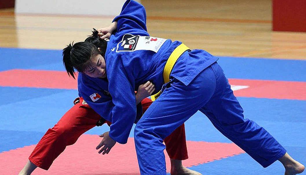 Raoni Barcelos Left the Cage on a Stretcher: Five Rounds, One CT Scan, and the Gap Between Reassurance and Medical Clearance Raoni Barcelos Left the Cage on a Stretcher: Five Rounds, One CT Scan, and the Gap Between Reassurance and Medical Clearance