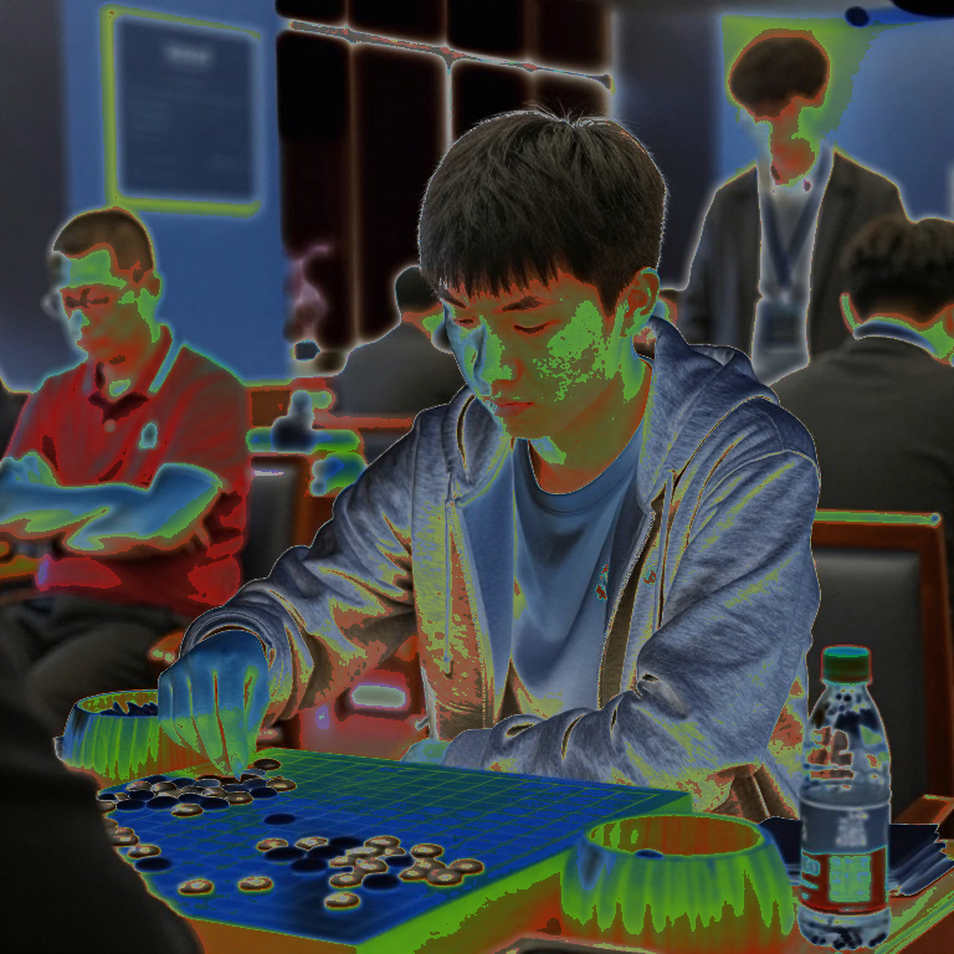The 5.e5 Move: The Beauty of an Opening Sold as Sorcery The 5.e5 Move: The Beauty of an Opening Sold as Sorcery
