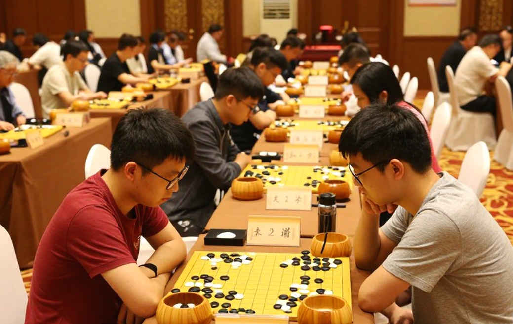 Khi Dữ Liệu Im Lặng: Ranh Giới Sống Còn Giữa Phân Tích Và Hư Cấu Ở Kỳ Chuyển Nhượng Esports