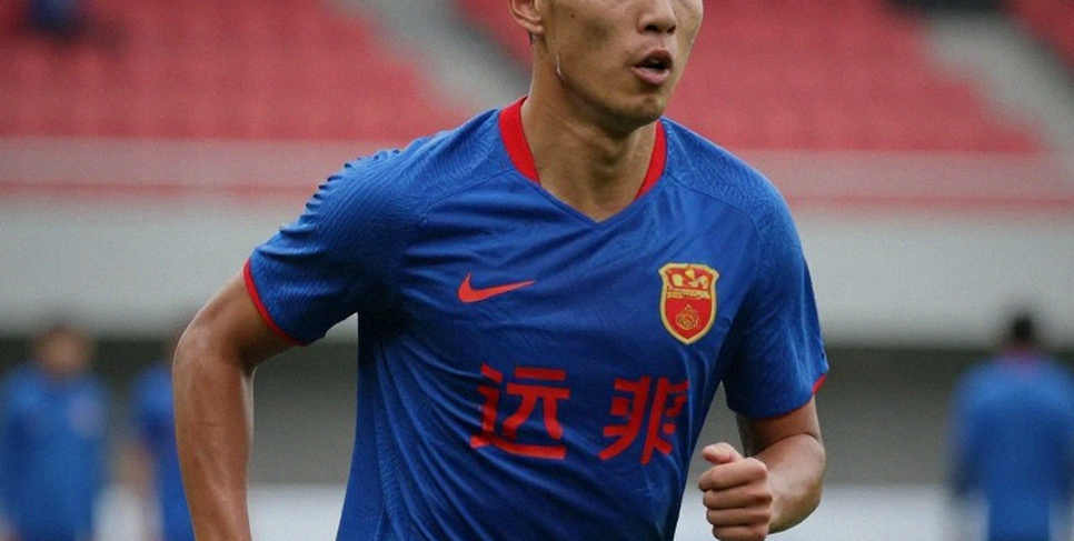 Coach Kim Sang Sik and the Survival Gamble: When the Thailand Pain Redefines Vietnam's National Team