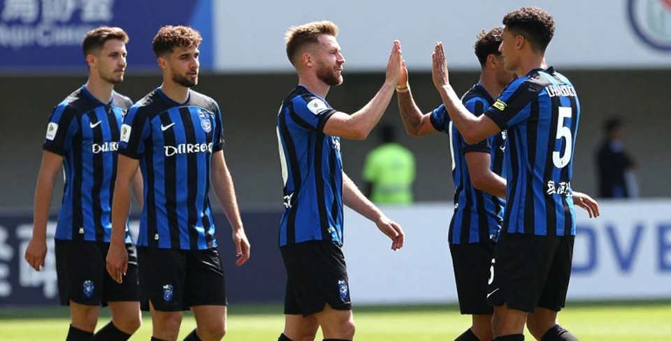 Empty Analysis: The Disease That Makes Modern Football Talk a Lot Without Saying Anything Empty Analysis: The Disease That Makes Modern Football Talk a Lot Without Saying Anything