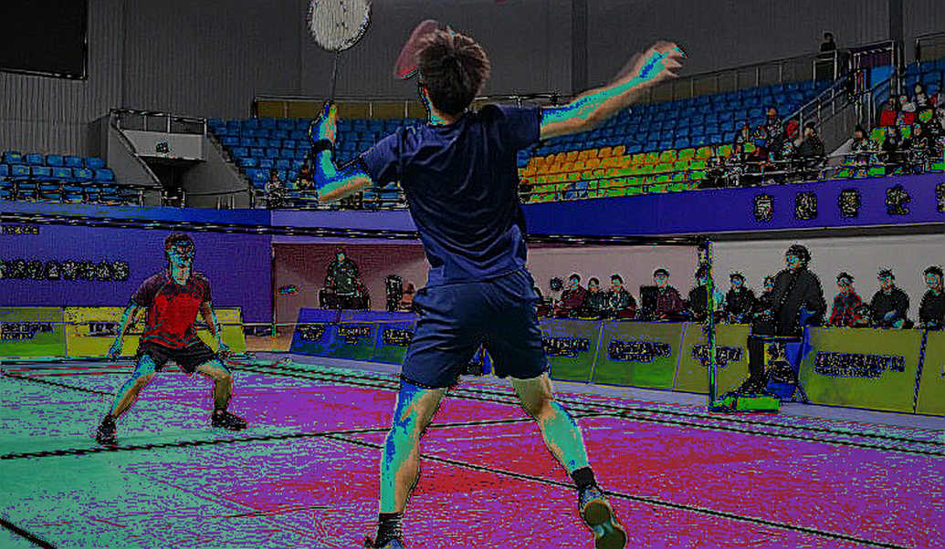 Alwi Farhan tập cùng Kento Momota: bài học nằm ở phần dữ liệu không ai công bố