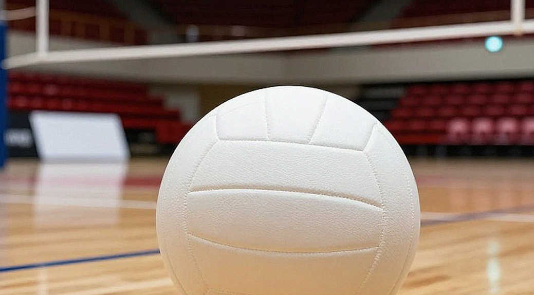 Suhl đoạt Supercup đầu tiên và nghịch lý của ba set cách biệt hai điểm
