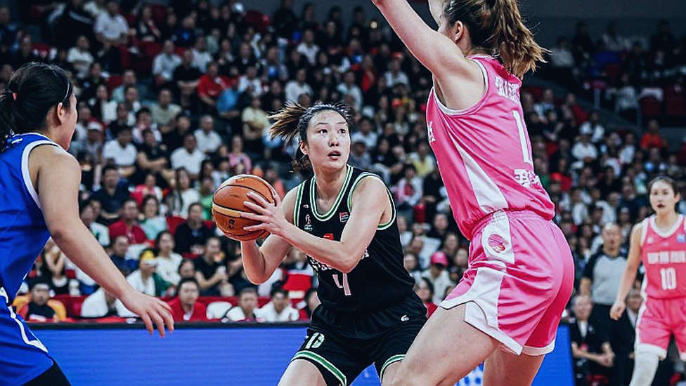 Vietnam Loses Both Pham Gia Hung and Xuan Son: The Attacking Void Before the Pakistan Match Vietnam Loses Both Pham Gia Hung and Xuan Son: The Attacking Void Before the Pakistan Match