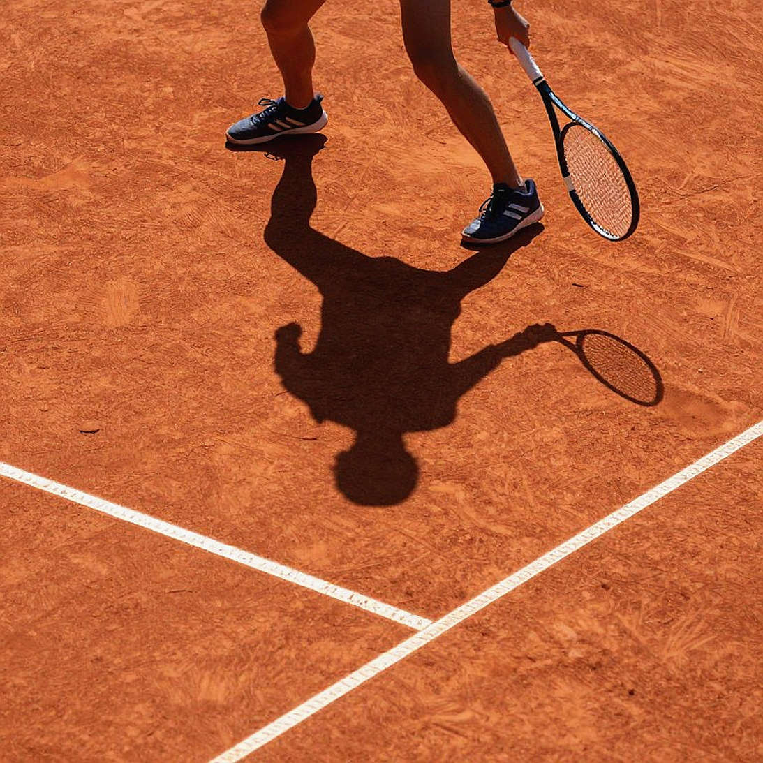 Alcaraz sống sót sau hai match point ở Laver Cup: kẻ ngẫu hứng thắng cỗ máy ít lỗi, và cái giá đằng sau tấm vé 7-5 Alcaraz sống sót sau hai match point ở Laver Cup: kẻ ngẫu hứng thắng cỗ máy ít lỗi, và cái giá đằng sau tấm vé 7-5