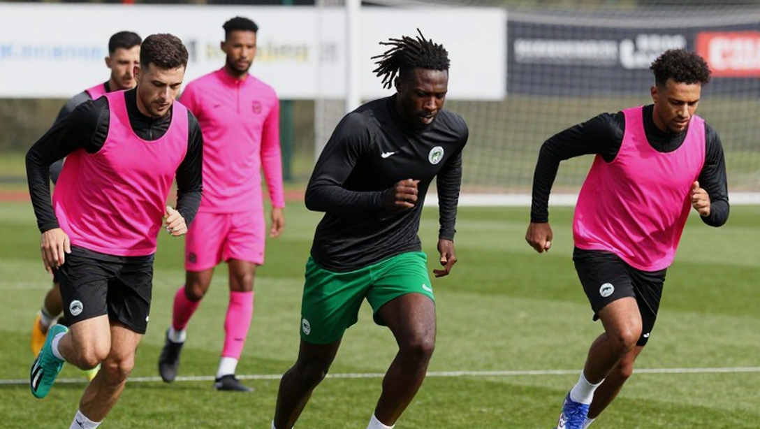 Dẫn trước cả bốn trận, thắng không trận nào: Bournemouth và ba cơ chế sụp đổ trong tuần lễ châu Âu